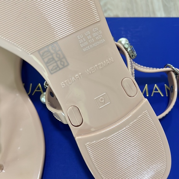 Stuart Weitzman Goldie Jelly Sandals - Picture 10 of 12
